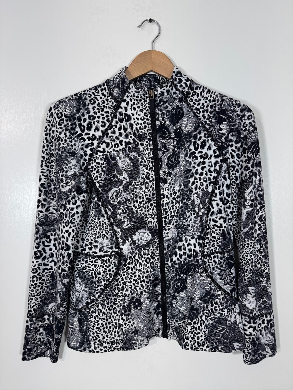 WAT59 {Zenergy by Chicos} Black White Animal Lace Print Full Zipper Jacket